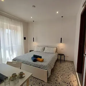 Pi Gneto Gh Locazione Turistica Appartamento Roma